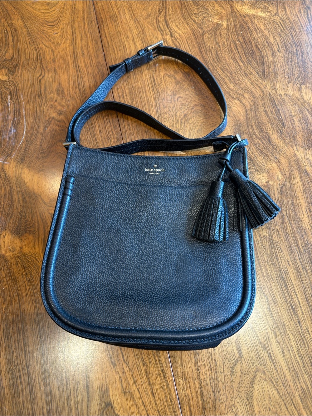 kate spade Black Pebbled Leather Tassel Crossbody Shoulder Bag